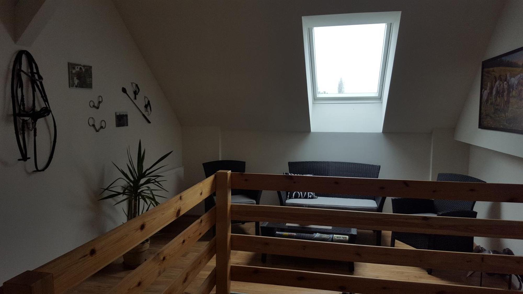 Farm Stay Nh Stables Nyrany Kamer foto